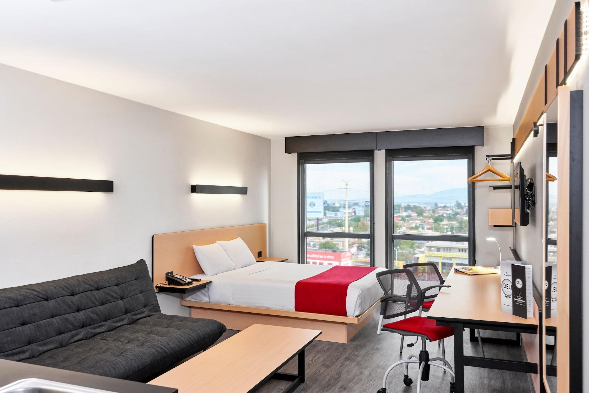 Las Pintas City Express By Marriott Guadalajara Aeropuerto מראה חיצוני תמונה